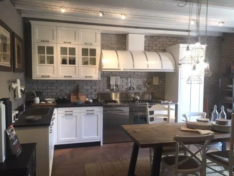 Cucina industriale bianca Marchi cucine ad angolo Kreola de. scontata