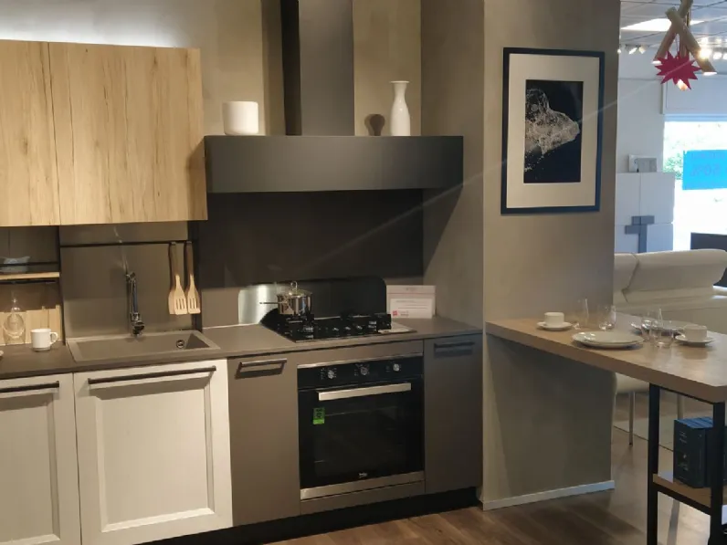 Cucina industriale lineare Veneta cucine Tablet a prezzo scontato