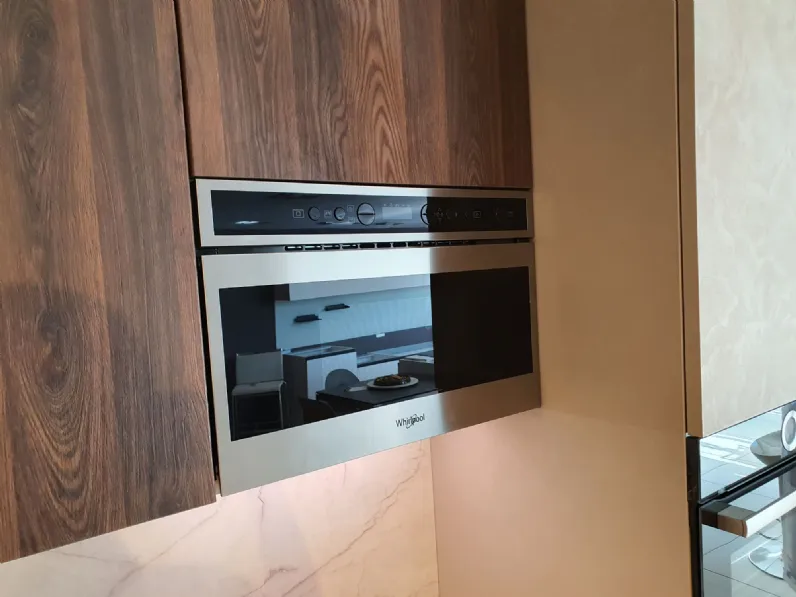 Cucina con penisola Arredo3 K4 kali SCONTATA 44%