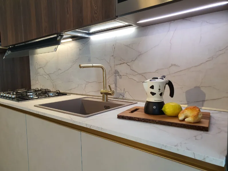 Cucina con penisola Arredo3 K4 kali SCONTATA 44%