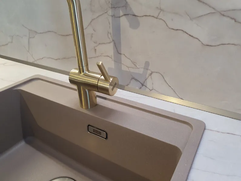 Cucina con penisola Arredo3 K4 kali SCONTATA 44%