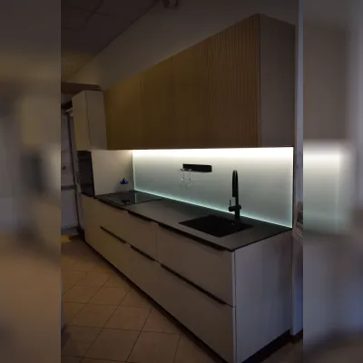 Cucina a PREZZI OUTLET in laccata opaco Arredo3 -50%
