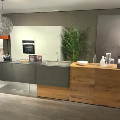 Cucina con isola design rovere chiaro Lago Kitchen a soli 19130 Euro