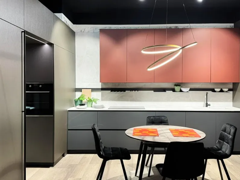 Cucina ad angolo moderna grigia La casa moderna Sistematica goccia a soli 19700 Euro