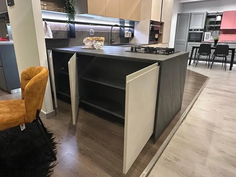 Cucina moderna con penisola Joy La casa moderna a prezzo ribassato