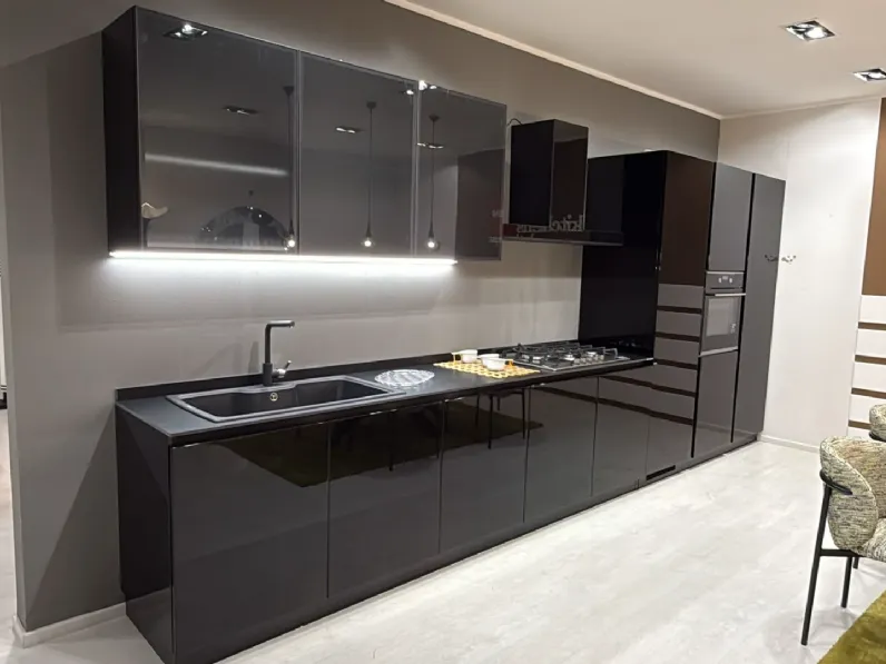Cucina Scavolini design lineare altri colori in laccata lucido Liberamente