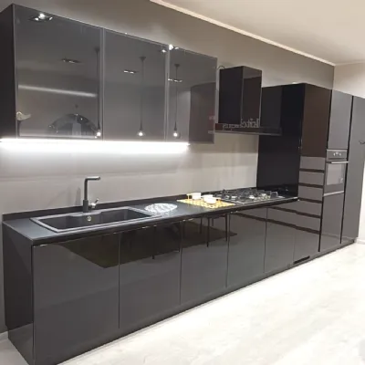 Cucina altri colori design lineare Liberamente Scavolini in Offerta Outlet