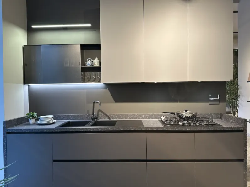 Cucina lineare in laccata opaco a prezzo ribassato 52%
