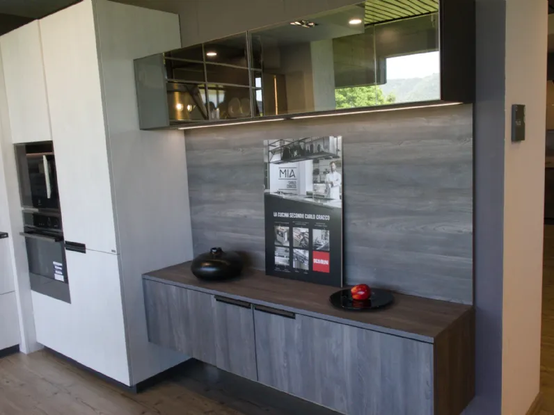 Scopri la cucina Mia di Scavolini a prezzo scontato! Design lineare.