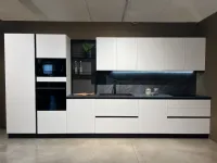 Cucina lineare in laccata opaco a prezzo scontato 70%