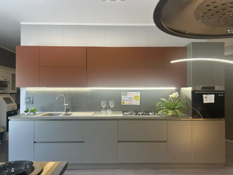 Cucina Cucina lumina  design grigia Scavolini lineare scontata 60%