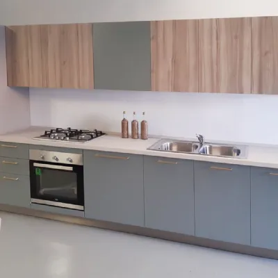 Arredo3 Clara: cucina moderna lineare a prezzo scontato! Scoprila sulla nostra vetrina!