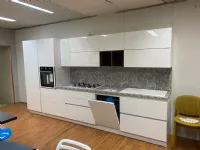 Cucina lineare in laminato lucido bianca Paragon a prezzo scontato