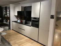 Cucina lineare in laminato materico a prezzo scontato 45%