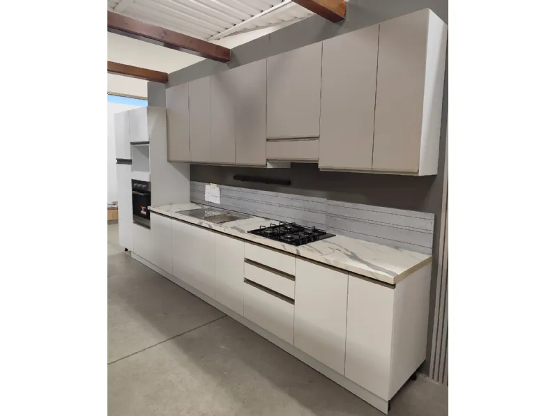 CUCINA lineare Evo cucine Maia SCONTATA 53%