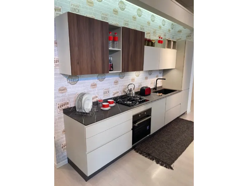 Cucina grigia moderna lineare Ar-due J22 a soli 7130 Euro