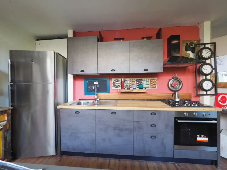 Cucina industrial piano legno lineare Outlet etnico con un ribasso imperdibile