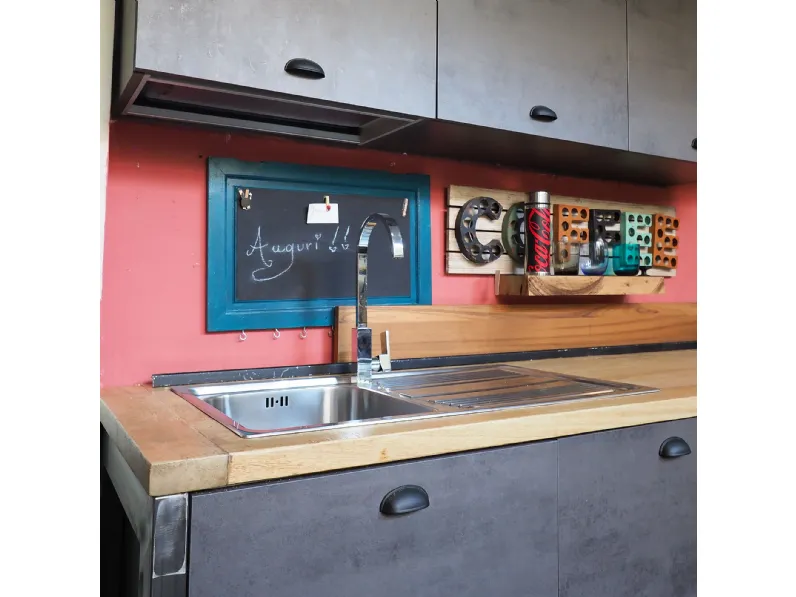 Cucina industrial piano legno lineare Outlet etnico con un ribasso imperdibile