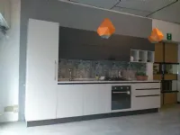 Cucina lineare in laminato opaco a prezzo ribassato 42%