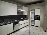 Cucina lineare in laminato opaco a prezzo ribassato 45%