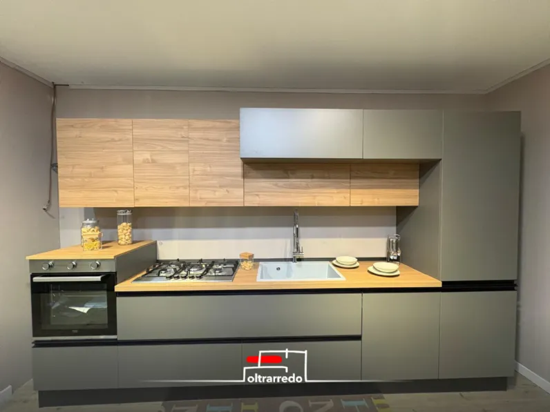Cucina Oltrarredo kitchens lineare Alias con uno sconto imperdibile