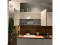 Cucina lineare in laminato opaco bianca Mariani a prezzo ribassato