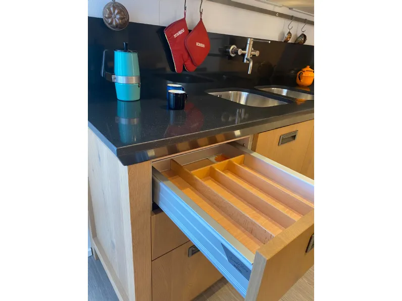 Cucina lineare in legno altri colori Diesel social kitchen a prezzo scontato