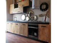Cucina lineare in legno rovere chiaro Cucina industrial vintage ante legno  a prezzo scontato