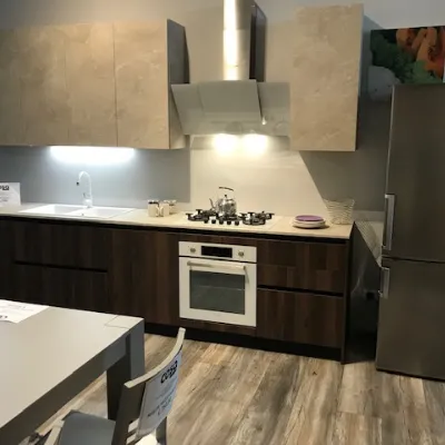 Cucina lineare in melaminico a prezzo scontato 66%