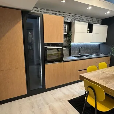 Cucina lineare in melaminico rovere chiaro Pop  a prezzo scontato