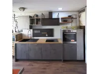 CUCINA Collezione esclusiva Cucina industrial con piano legno e ante  cemento grigio con colonne   PREZZO OUTLET scontata 51%