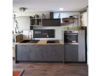 Vendiamo cucine industriali con piano in legno e ante in cemento grigio. Nuovi mondi cucine a soli 4390!