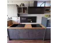 Vendiamo cucine industriali con piano in legno e ante in cemento grigio. Nuovi mondi cucine a soli 4390!
