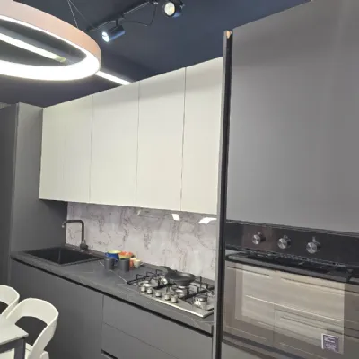 Cucina lineare in polimerico opaco grigia Yaris a prezzo scontato