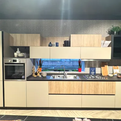 Cucina Kaya moderna altri colori Stosa lineare scontata 65%