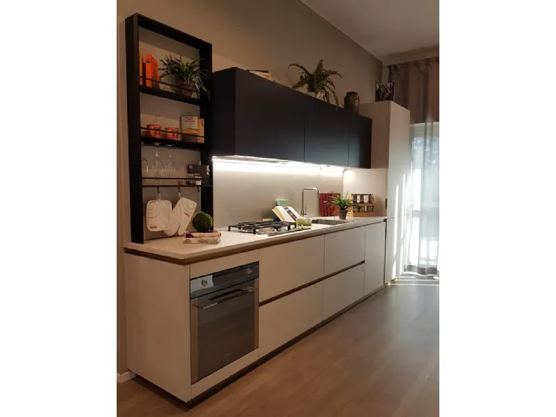 Cucina lineare moderna De linea Scavolini a prezzo scontato