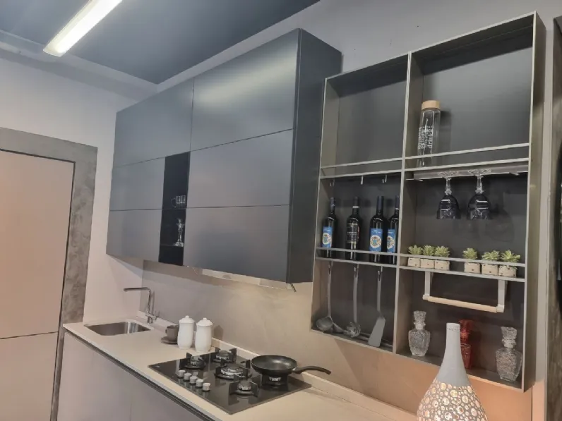 Cucina a prezzo ribassato lineare moderna Meeting pop Mobilturi