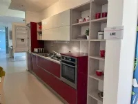 Cucina rossa moderna lineare Veneta cucine Like go a soli 4857