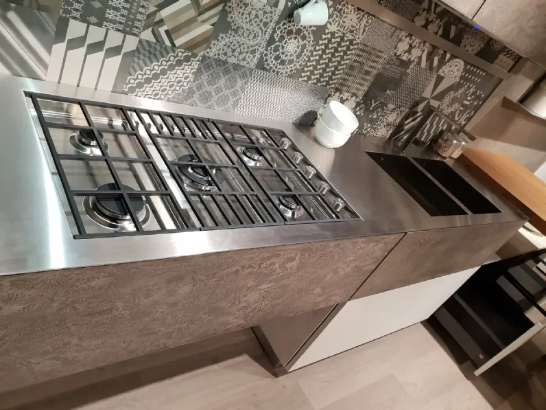 Cucina grigio moderna lineare Oltre Lube cucine scontata