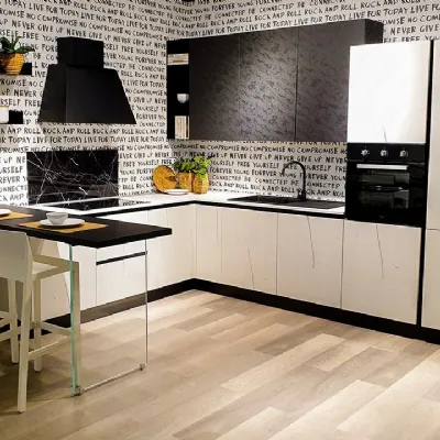 Cucina rovere chiaro moderna lineare Mobilturi Nala a soli 7600