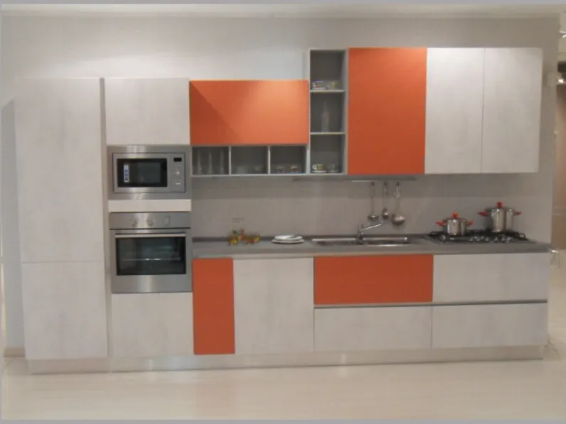 Cucina lineare Oceano Mobilturi con un ribasso vantaggioso