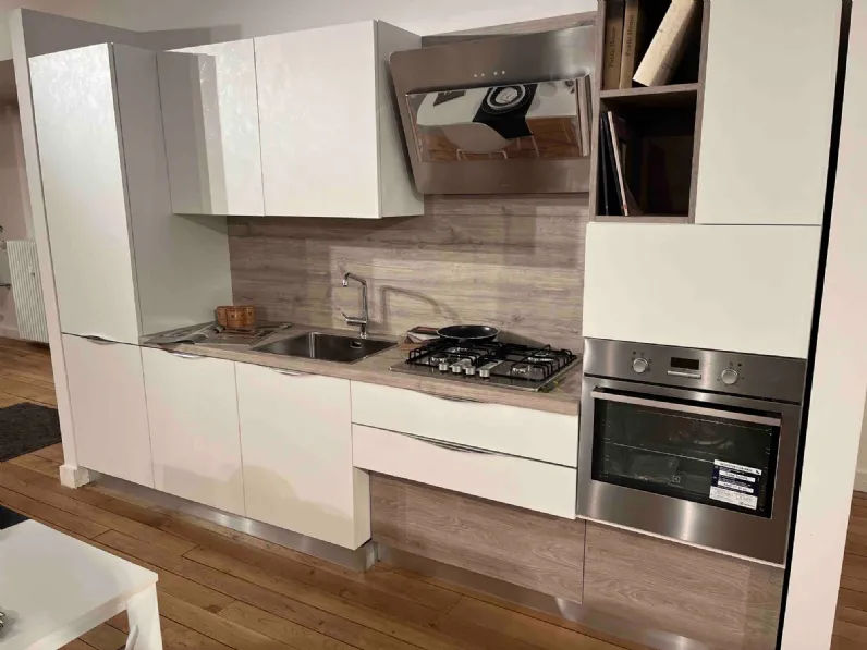 Cucina lineare moderna bianca Arrex-2 Oriente a soli 3100