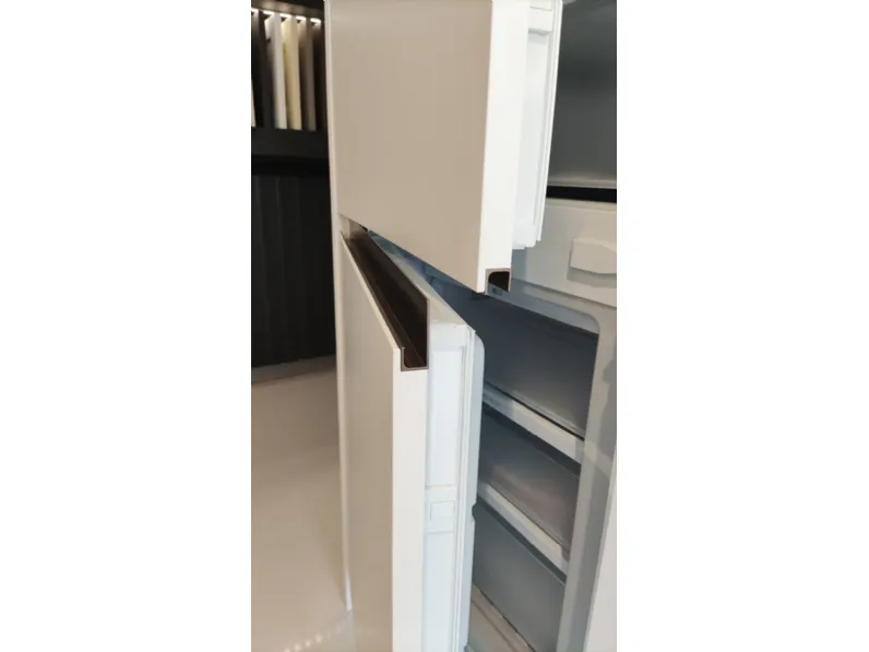 Cucina Infinity lineare Stosa con un ribasso imperdibile