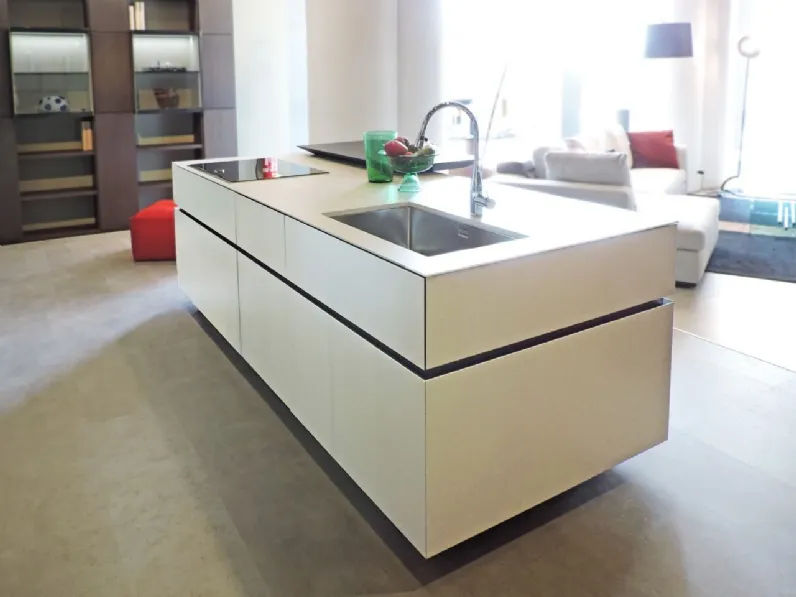 Cucina tortora moderna con isola Valdesign Logica 2.2 soho a soli 12006 Euro