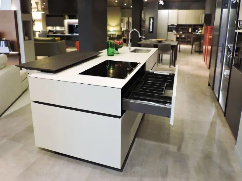Cucina tortora moderna con isola Valdesign Logica 2.2 soho a soli 12006 Euro