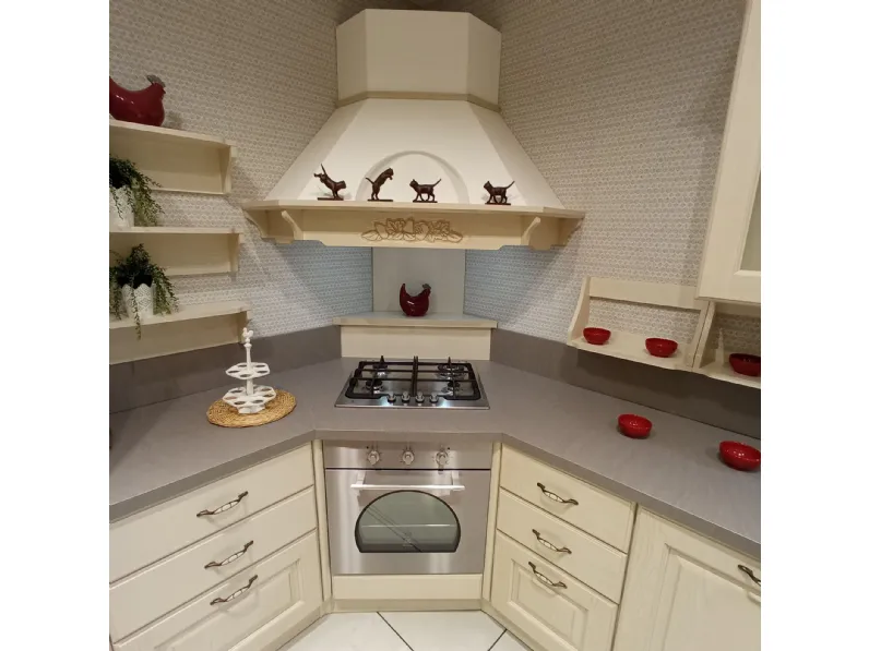 Cucina magnolia classica ad angolo Madeleine Scavolini scontata