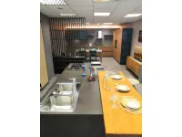Cucina design ad isola Arrital Ak 04 in gres a prezzo ribassato
