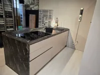 Cucina magnolia moderna con isola Laser tedesca Artigianale scontata