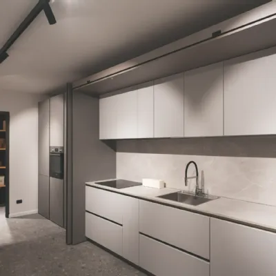 Cucina lineare moderna grigia Stosa Metropolis a soli 8800 Euro