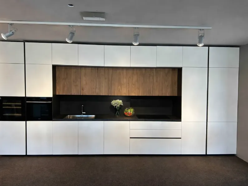 Cucina bianca moderna lineare Miton Menta a soli 12000�